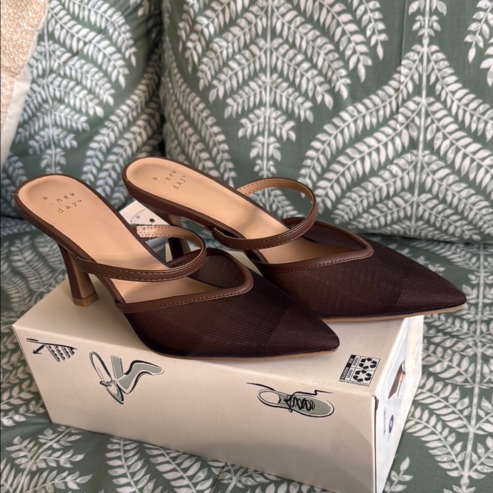 Sonia Heels